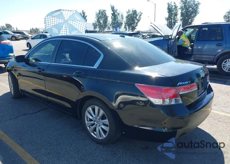 2011 Honda Accord 2.4 Ex-L из США, поврежденный, VIN 1HGCP2F84BA000406